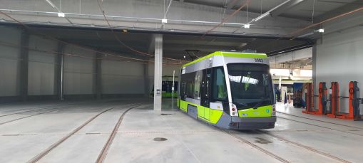 Nowa (wschodnia) hala postojowa zajezdni tramwajowej MPK Olsztyn (29 grudnia 2023)